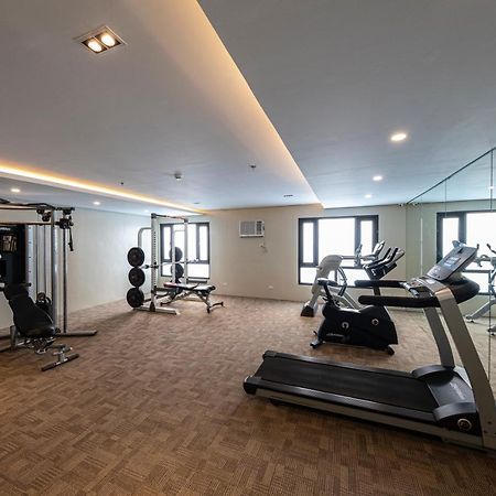 Cebu Family Suites Powered By Cocotel Eksteriør bilde